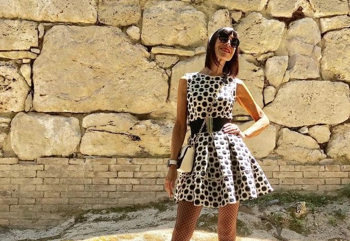 IZGLEDA IZVANREDNO I PLANIRA DA NASTAVI SA ODRŽAVANJEM SVOJE UBITAČNE GRAĐE 72-godišnja žena otkriva da je sada u najboljoj formi (FOTO)