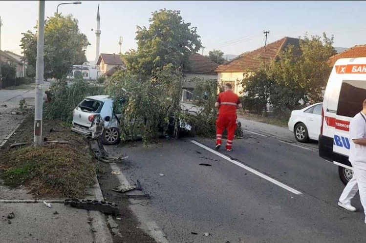 BANJALUKA Dvije osobe povrijeđene u nesreći u Vrbanji
