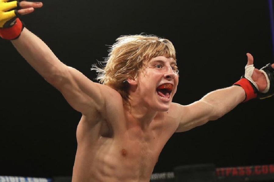 PADIJU PIMBLETU IDE SJAJNO U UFC SVIJETU, ALI UPOZOREN JE Hardi objasnio borcu iz Liverpula kako preskakanje redova može štetiti