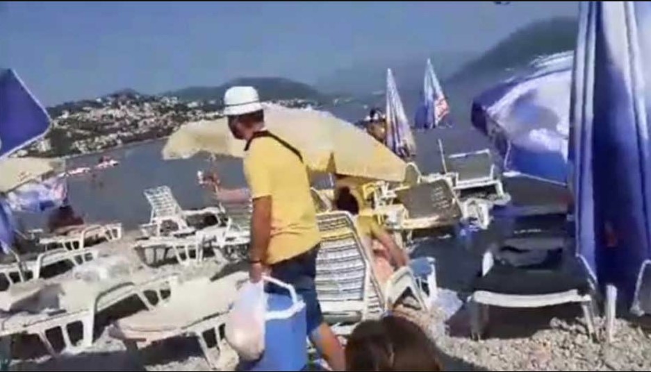 Miroljub na primorju prodaje kukuruz iz okoline Banjaluke (VIDEO)
