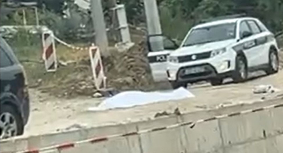 UŽAS U SARAJEVU Čovjek preminuo na ulici, policija na terenu