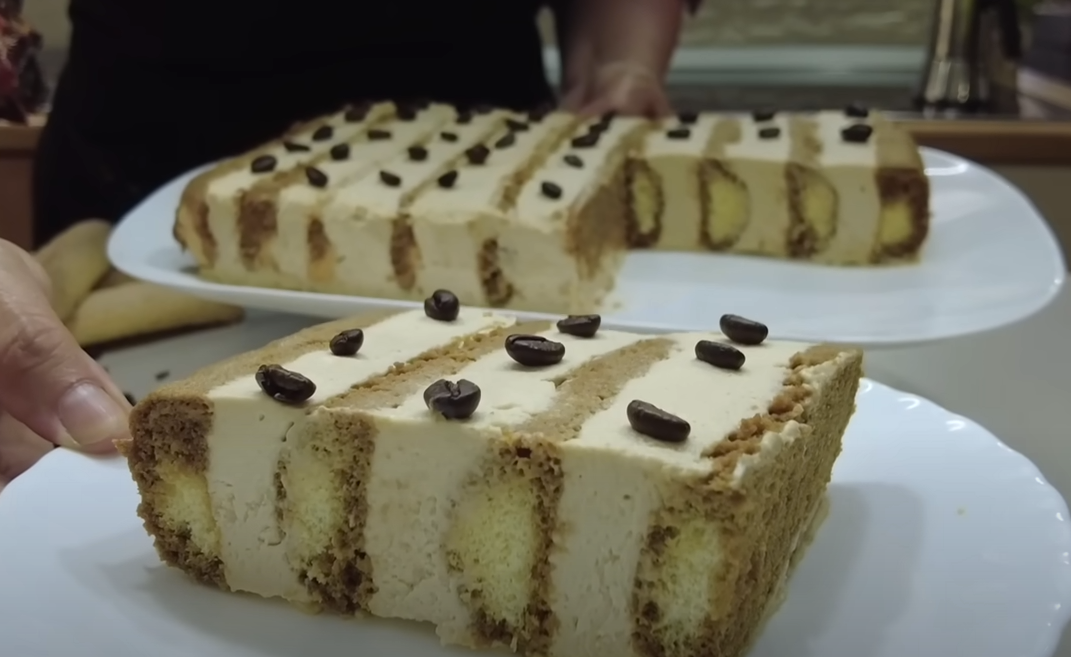 SAVRŠENA LEDENA POSLASTICA Ako ste ljubitelji kafe Semifredo morate probati (VIDEO)