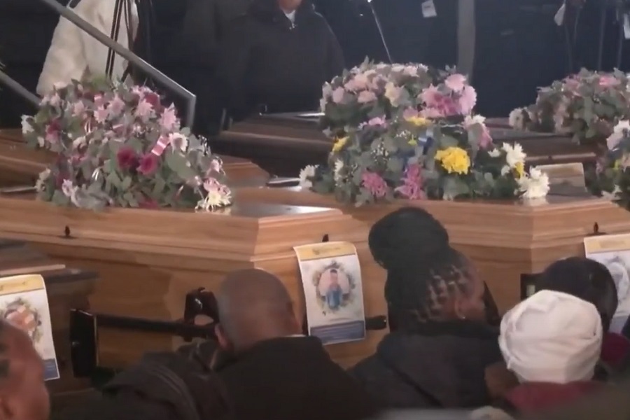 21 MLADA OSOBA IZGUBILA ŽIVOT U NOĆNOM KAFIĆU Predsjednik Južne Afrike osudio čin i poziva na istragu (VIDEO)