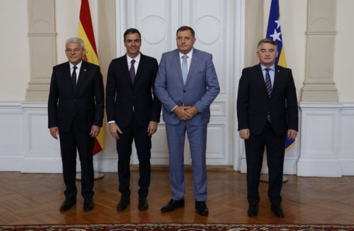 SANČEZ NAKON SASTANKA SA ČLANOVIMA PREDSJEDNIŠTVA BIH Podrška na evropskom putu i teritorijalnom integritetu