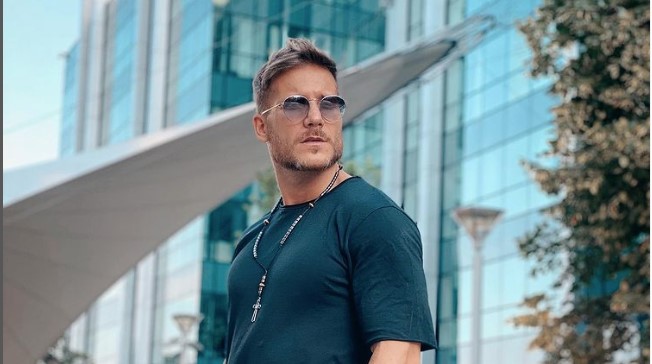 SAŠA KOVAČEVIĆ PUCA OD MIŠIĆA Zavodnik pokazao slike isklesanog tijela, žene odlijepile kad su ga vidjele (FOTO)