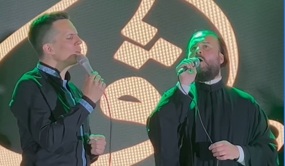 I OVO JE BiH Trebinjski đakon Branislav Rajković i Armin Muzaferija zajedno izvode ilahiju (VIDEO)