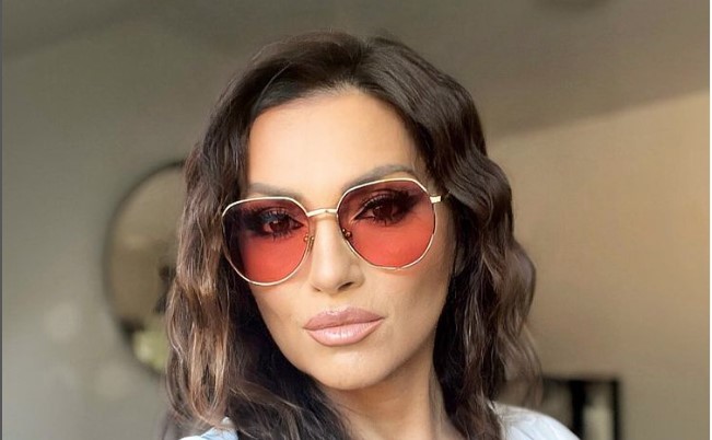 LJEPOTA KOJA OSTAVLJA BEZ DAHA Nina Badrić bez šminke i fotošopa izgleda još bolje (FOTO)