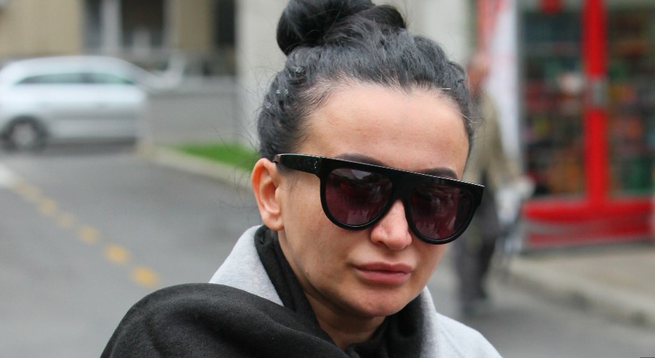 ANDREANA ČEKIĆ OTVORILA SRCE I PROGOVORILA O ODNOSU SA BIVŠIM MUŽEM Pjevačica proživljavala pakao: "Zlostavljao me i ponižavao ispred prijatelja"