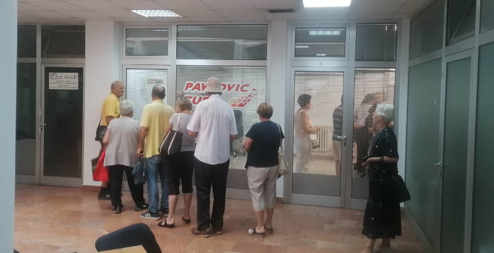 MJESEČNE KARTE VRIJEDE DO PONEDJELJKA Gradski saobraćaj u Banjaluci po ljetnom redu vožnje