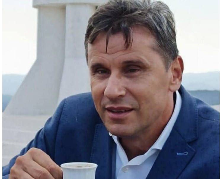 FEDERALNI PREMIJER SE POHVALIO NA DRUŠTVENIM MREŽAMA Novalić otkrio gdje je najslađa kafa