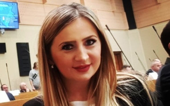 OD PREDŠKOLSKOG DO PUTEVA Andrea Dorić dobila novu direktorsku fotelju