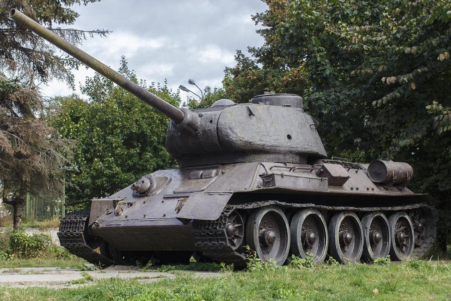 "TENK LEOPARD 2 SAMO JE GOMILA GVOŽĐA" Bez obučenog čovjeka da njime upravlja, ništa ne vrijedi, a haos tek nastaje ako se pokvari