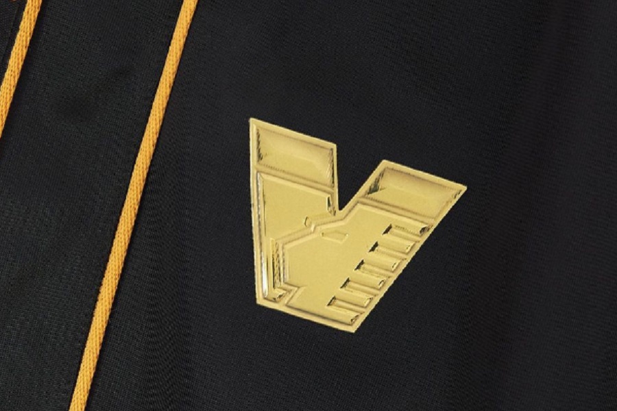 MOŽE I ZA U GRAD I ZA SVADBU Dres Venecije spreman za modnu reviju, a ne fudbalske terene (FOTO)