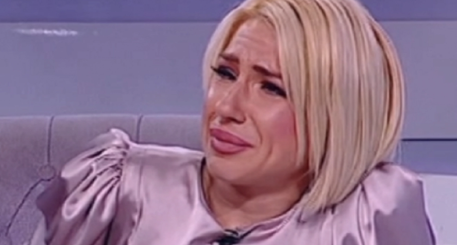 NEMAJU KAPACITET DA JAŠU SA MNOM Jovana Jeremić zaplakala u emisiji zbog njega! Prisjetila se svega