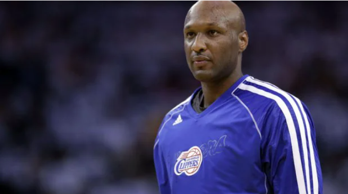 MOGLA JE DA MI SE JAVI Oglasio se Lamar Odom u jeku skandala Kloi Kardašijan i Tristana Tompsona!