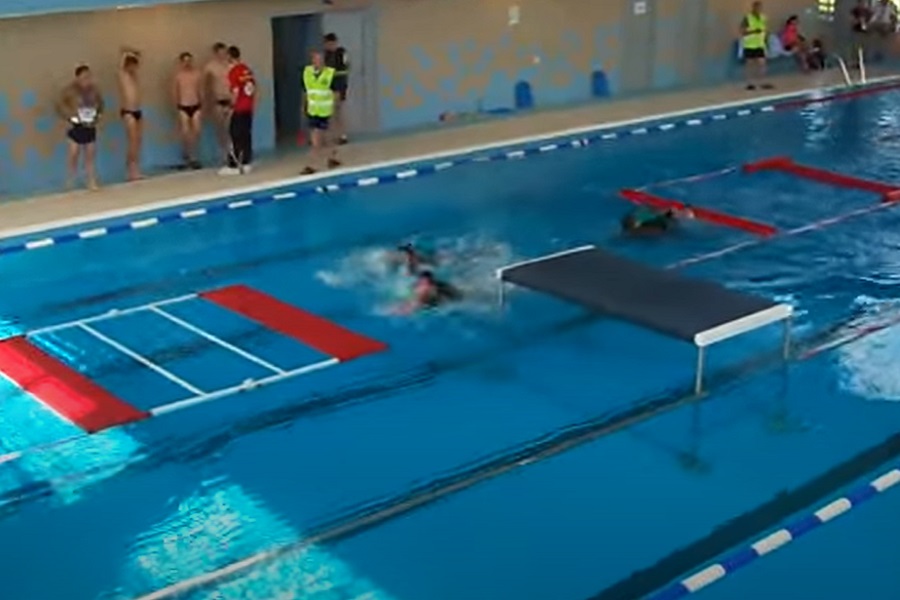 PLIVANJE SA PREPREKAMA POSTALO HIT U SVIJETU Izazovan kardio program za one najspremnije (VIDEO)