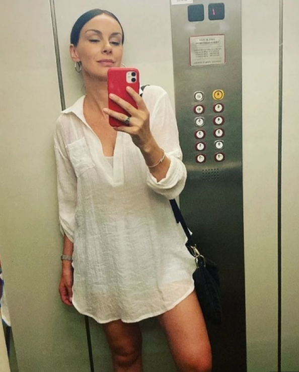 KOMENTAR JE OSTAVILA I MONIKA BELUČI: Sloboda Mićalović je objavila fotografiju sa svojim sestrama, ne zna se koja je ljepša od njih tri (FOTO)
