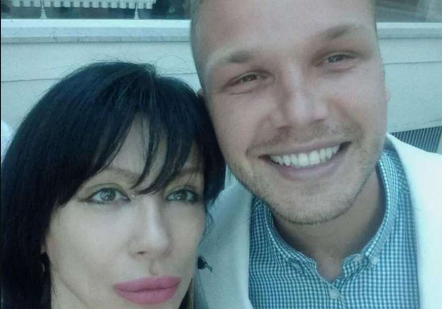 OVO NIKO NIJE OČEKIVAO - VENDI JE TETKA DRAŠKA STANIVUKOVIĆA! Pjevačica šokirala na društvenim mrežama i u svom stilu opisala gradonačelnika Banjaluke (FOTO/VIDEO)