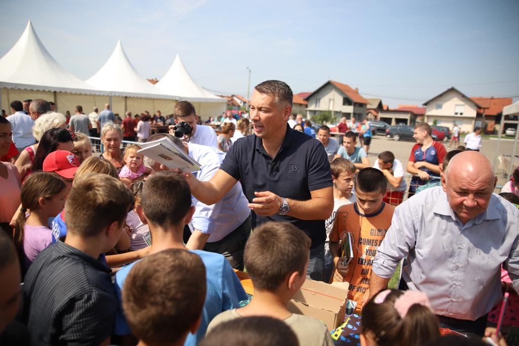 NEŠIĆ "Djeca su pokretačka snaga Trećeg puta"