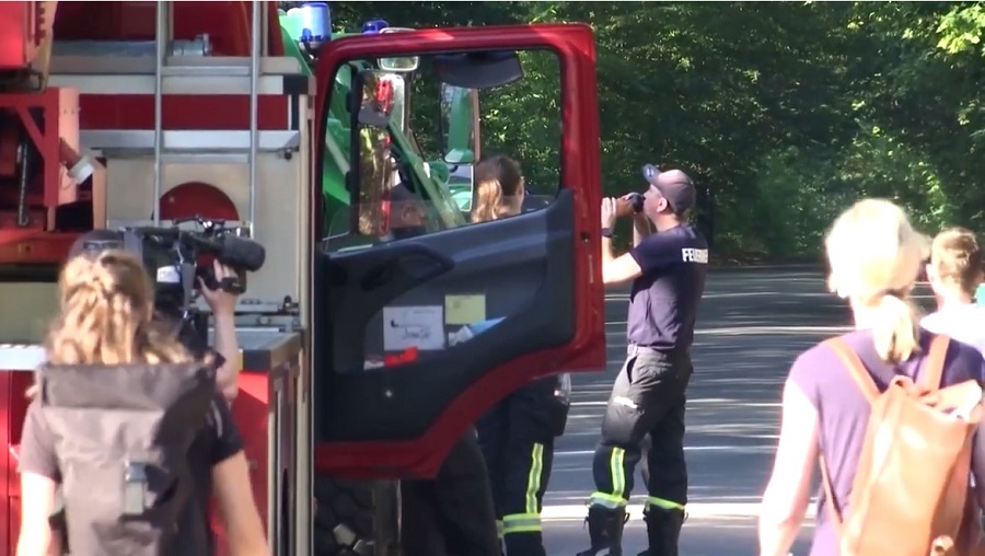 BERLINOM ODJEKUJU DETONACIJE Gori poligon eksplozivnih sredstava, vatra se proširila na šumu