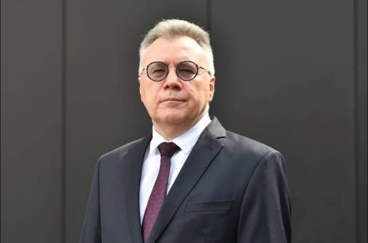 Kalabuhov o Šmitu: Sve više ljudi u BiH i u svijetu shvata da on nije "na pravom mjestu"