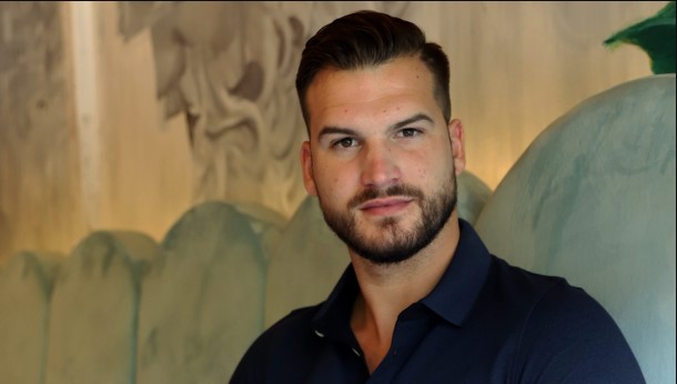 BIVŠI ZADRUGARI U LJUBAVNOJ VEZI? Marko Osmakčić i Nataša Šavija objavili prisnu fotografiju, svi se pitaju samo jedno (FOTO)