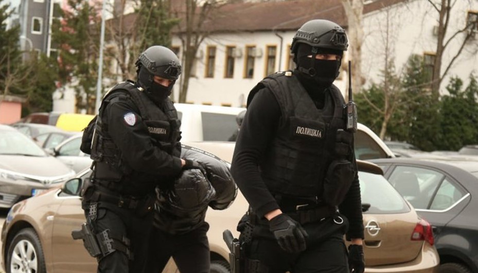 AKCIJA "POLISA" Uhapšene četiri osobe, među njima i policajka, počinjeno 46 krivičnih djela na štetu osiguravajućih društava