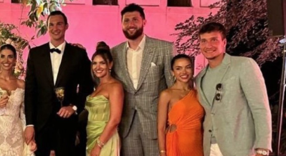 BOGDAN BOGDANOVIĆ U VEZI SA AMERIČKOM MISICOM Srbin je smuvao, pa je doveo na svadbu u Evropu (FOTO)