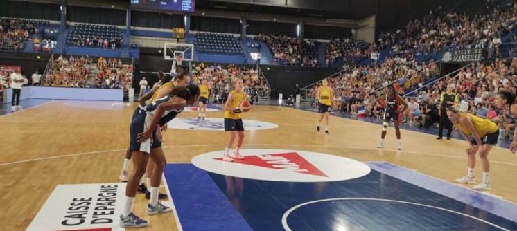 OSJETIO SE DIFICIT NA CENTARSKIM POZICIJAMA Ubjedljiv poraz košarkašica BiH u Francuskoj