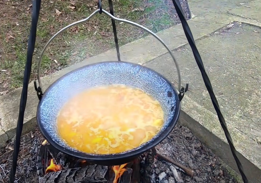 MITSKO JUGOSLOVENSKO JELO Čuveni čorbasti pasulj po receptu JNA