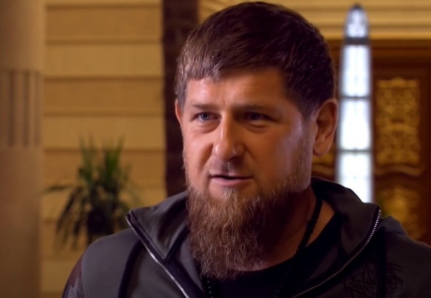 KADIROV BIJESAN KAO FURIJA Čečenski lider zaprijetio SAD: "Polomiću i vas i vaše "Patriote", na koljenima ćete moliti"