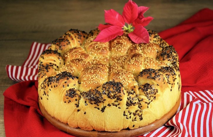 PRAVA DOMAĆINSKA POGAČA KOJA USPIJEVA I POČETNICIMA Ovaj recept morate da znate, a sve sastojke već imate