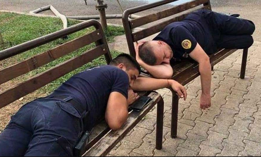 BAR Predah vatrogasaca poslije višečasovne borbe sa vatrom