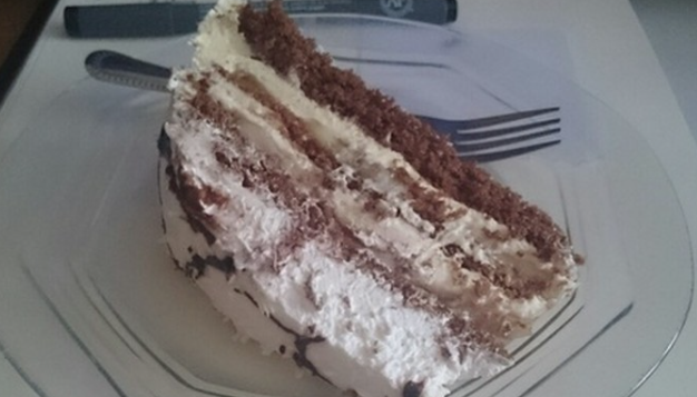 KREMASTA TORTA SA BANANAMA Fina poslastica koju ćete zavoljeti na prvi zalogaj