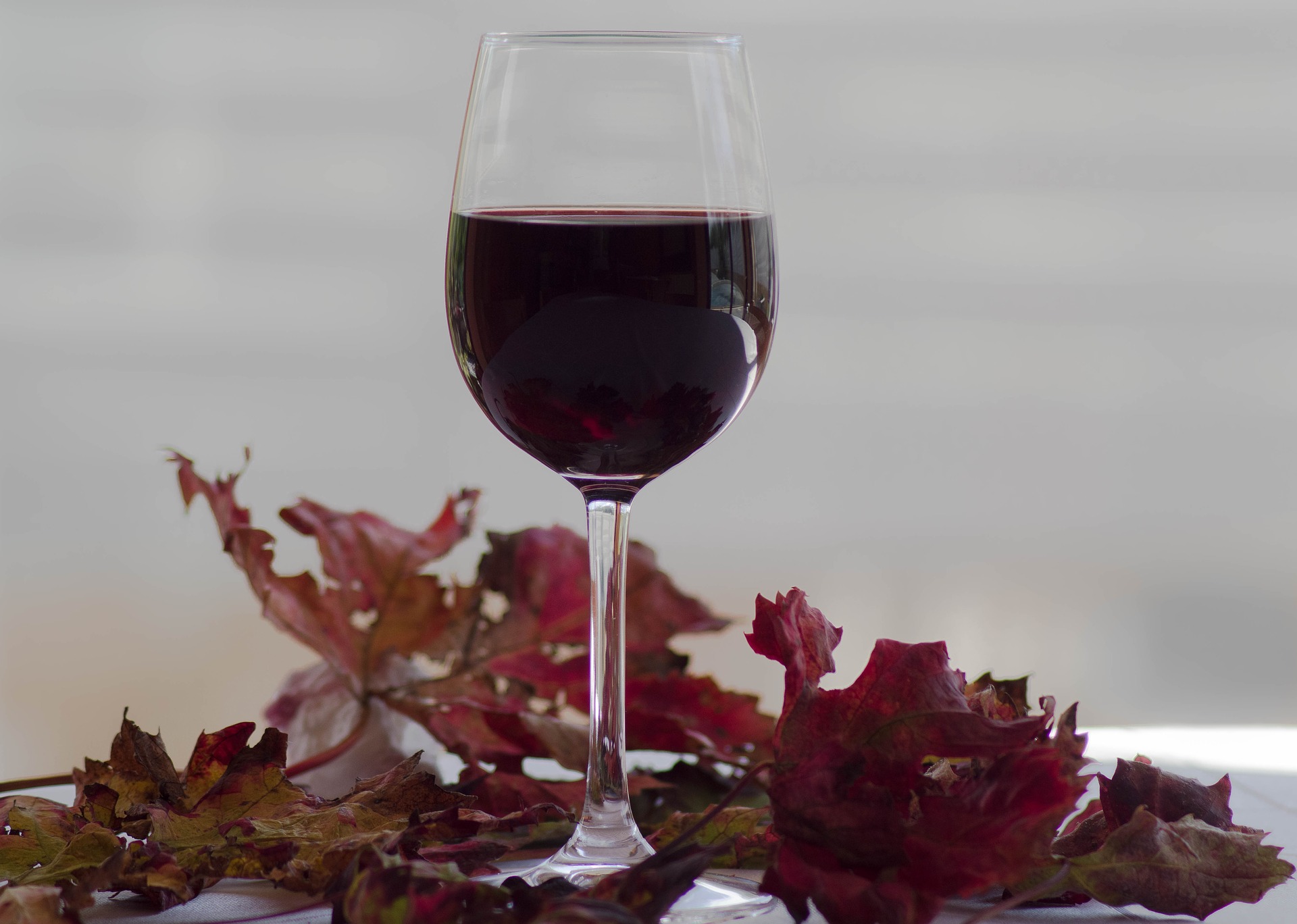 POVLAČI SE POZNATO VINO SA TRŽIŠTA U crnom vinu "Vranac" utvrđena veća količina šećera