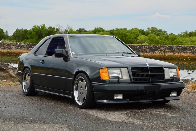 Mercedes-Benz 6.0 AMG Hammer Coupe prodan za rekordnih 761.800 dolara