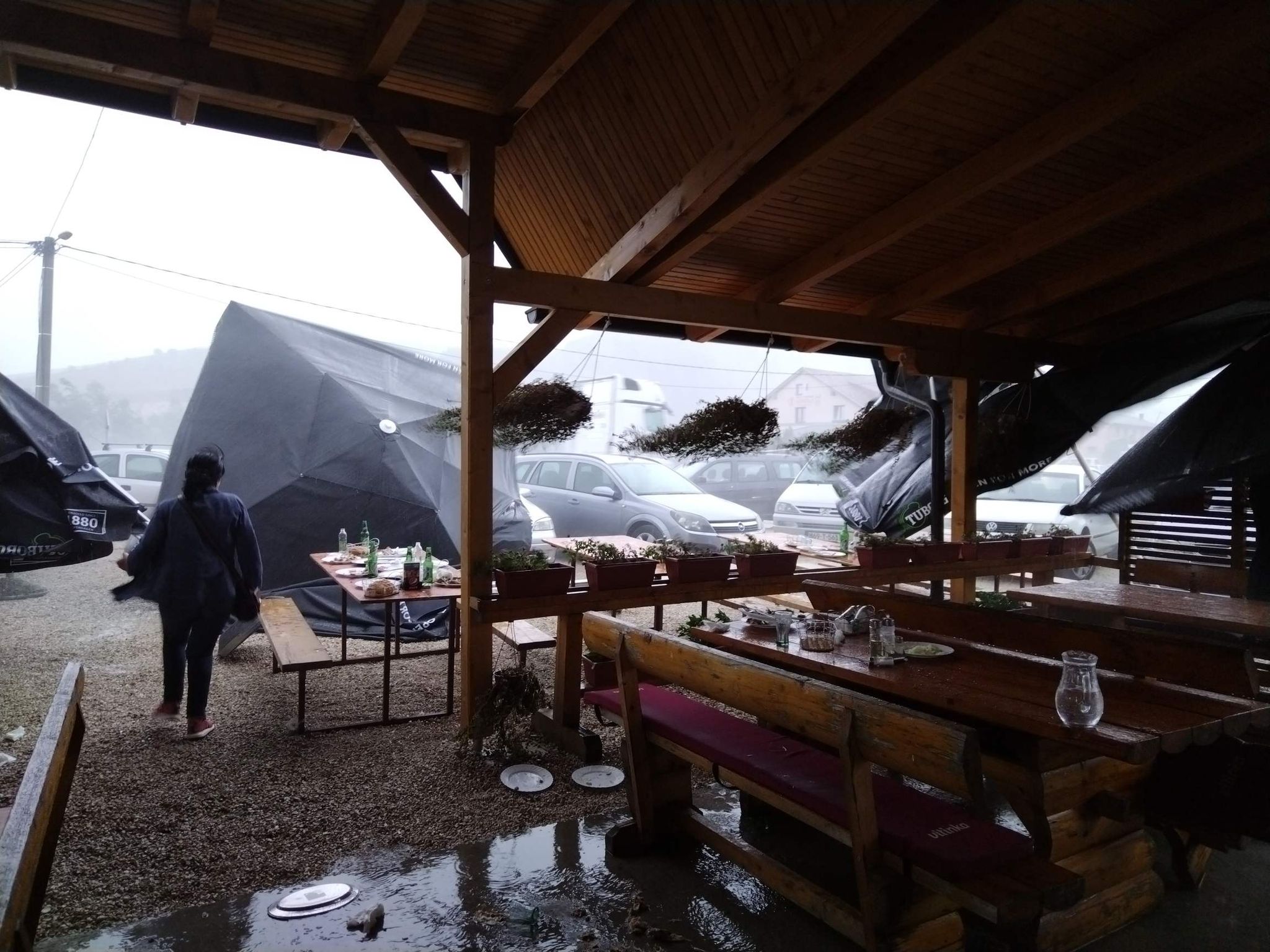 STIŽE NEVRIJEME Upaljen narandžasti meteoalarm, najavljeni jaki vjetrovi u BiH
