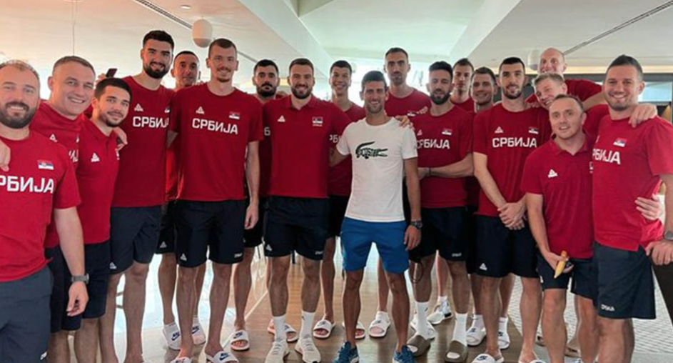 Novak Đoković bodri Srbiju i u Istanbulu