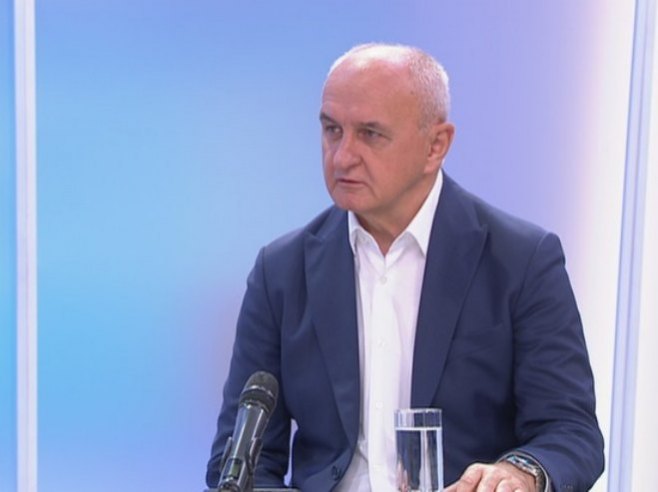 ĐOKIĆ "Menadžment Elektroprivrede da razgovara sa sindikatima"