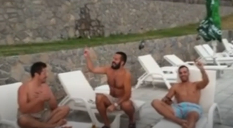 ROKVIĆI NAPRAVILI NOVI HIT Oduševili pjesmom posvećenoj Teodosiću (VIDEO)