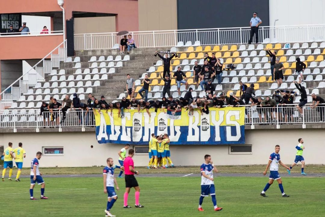 GRAD PRIJEDOR RASPISAO TENDER Za reflektore na gradskom stadionu 800.000KM