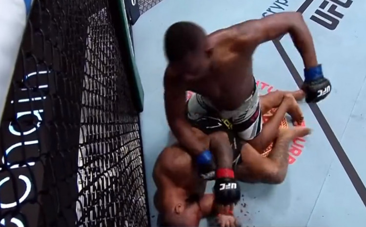 UFC SPEKTAKL Hil "obrisao pod" sa Santosom