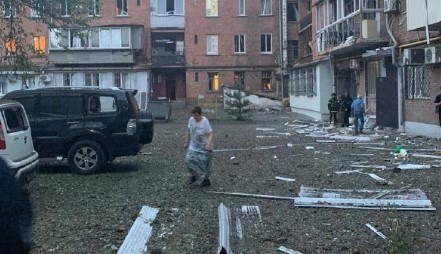 (UKRAJINA PREGLED DANA) Sateliti snimili puno uništenih ruskih aviona, Ukrajini stiže novo oružje sa Zapada