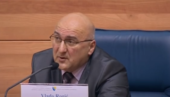 U INDUKOVANOJ KOMI Član CIK-a Vlado Rogić teško povrijeđen u saobraćajnoj nesreći