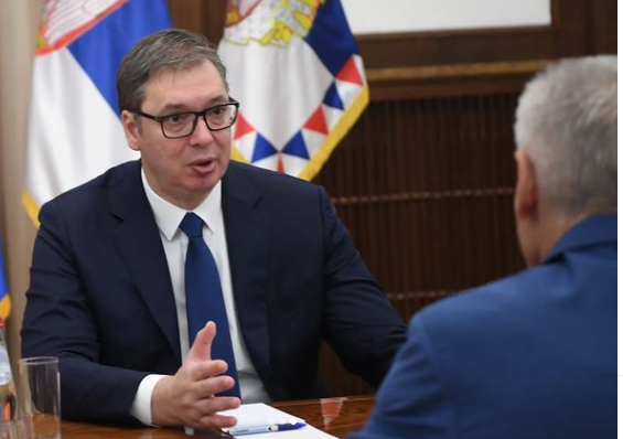 SRBIJA ĆE SE UVIJEK ZALAGATI ZA MIR I DIJALOG Vučić i Bocan-Harčenko o neodgovornim postupcima Prištine