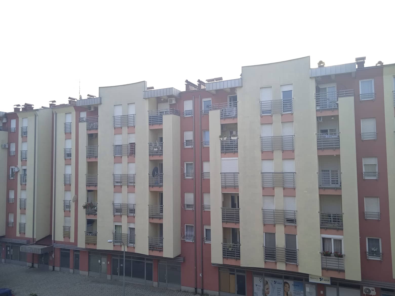 KAMATE U BANKAMA PORASLE U Srpskoj smanjena potražnja za kupovinom stanova