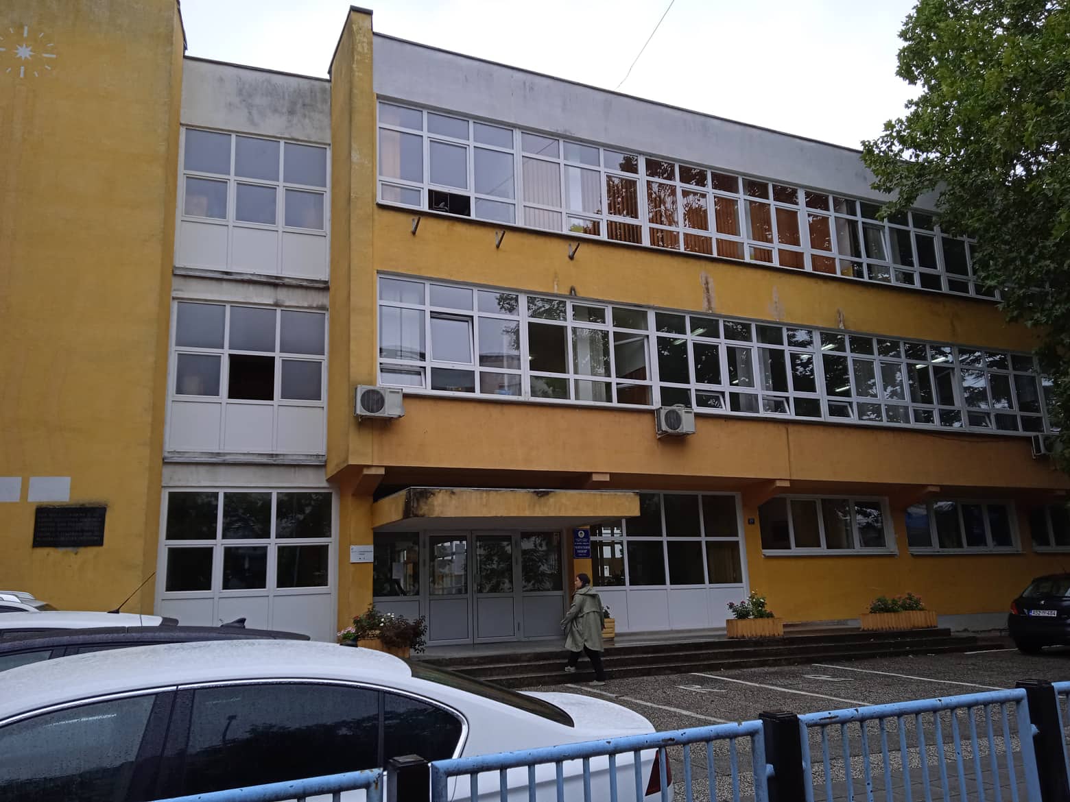 Dopis školama u Srpskoj kako da djeluju povodom tragičnog događaja u Beogradu