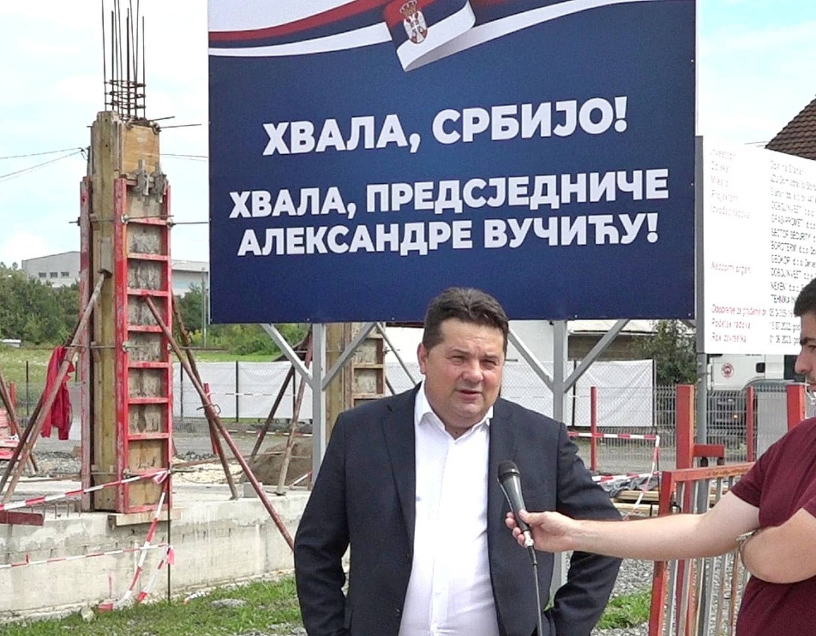 SRBIJA GRADI DOM ZDRAVLJA U STANARIMA Stevandić: "Obećanje predsjednika Vučića jedina sigurna stvar na Balkanu"