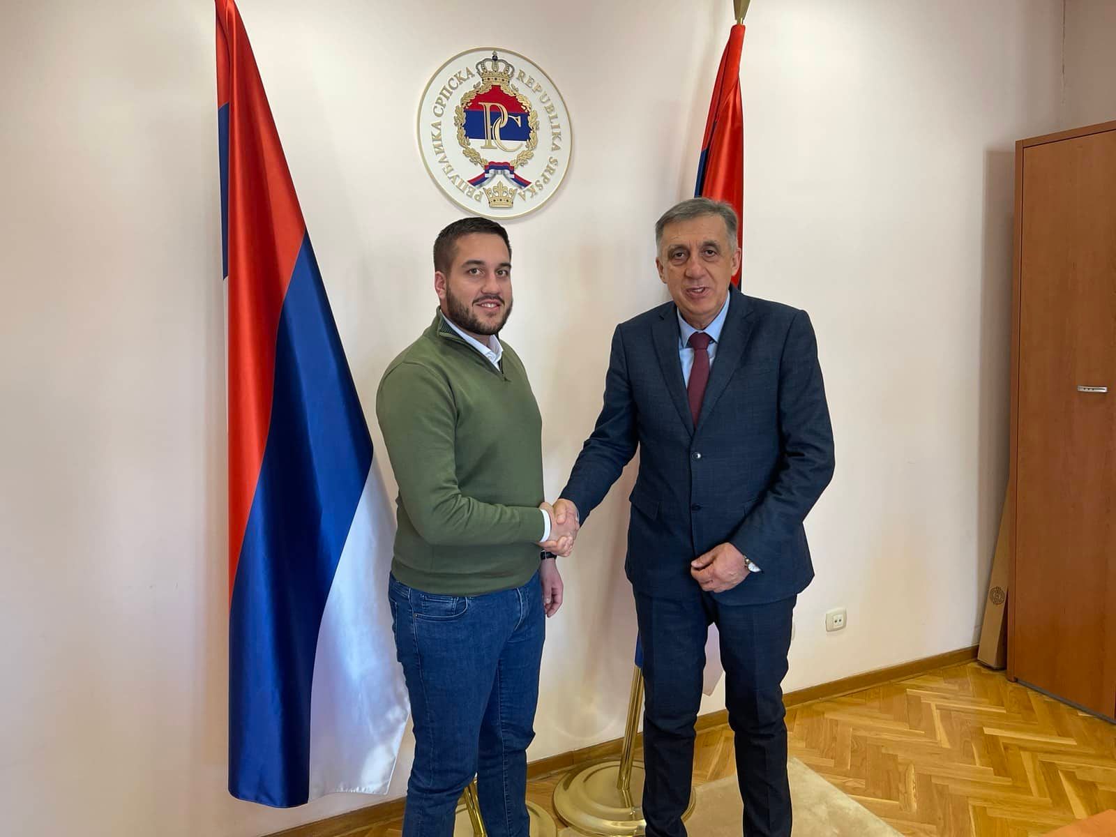 NEBOJŠA DRINIĆ ČESTITAO DAN SRPSKOG JEDINSTVA Ono nam je neophodno za opstanak i napredak našeg naroda