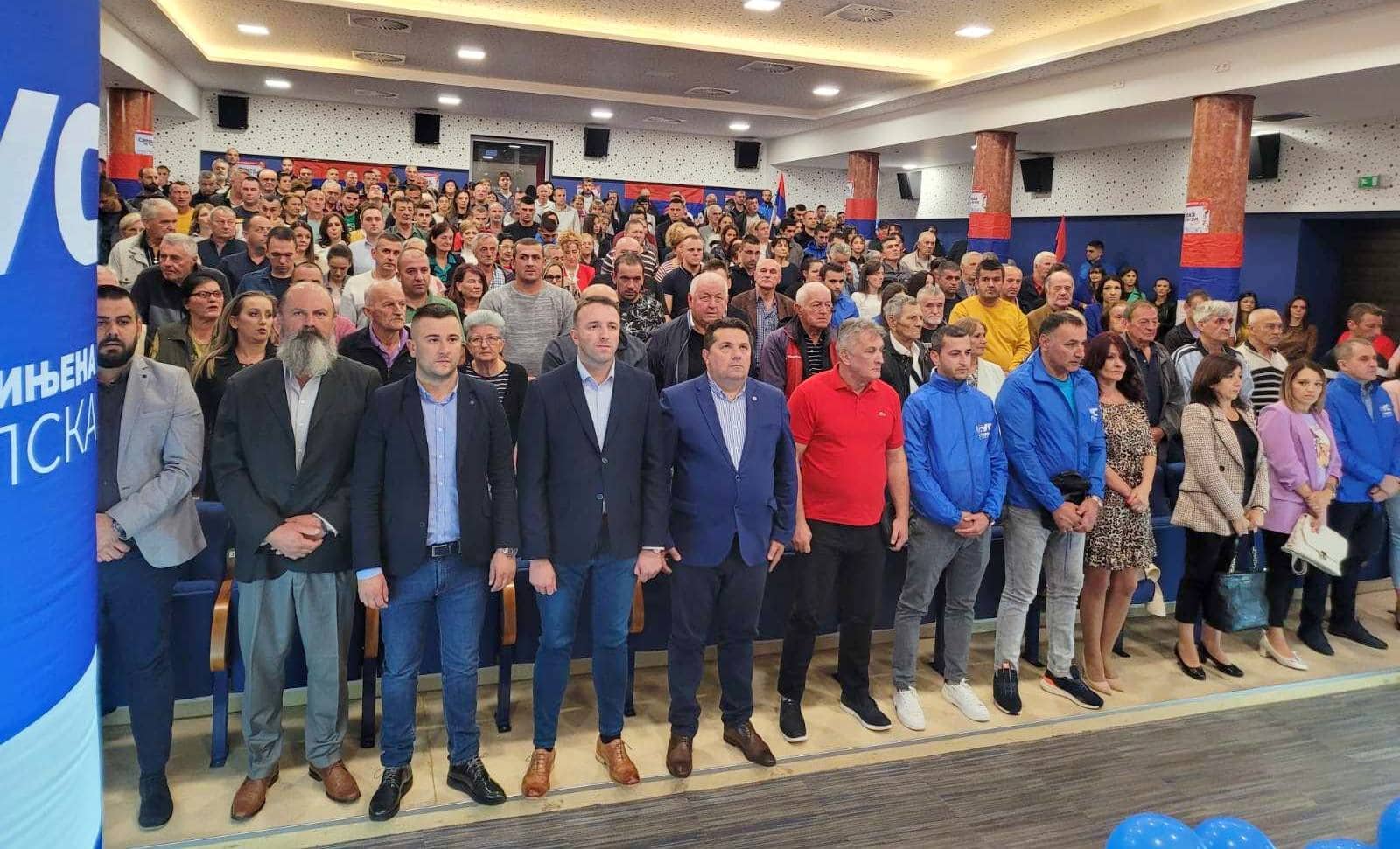 "UJEDINJENA SRPSKA IMA NAJČISTIJE GLASOVE, BEZ UCJENA I NUĐENJA NAGRADE" Stevandić: Postali smo treća najjača politička partija (FOTO)
